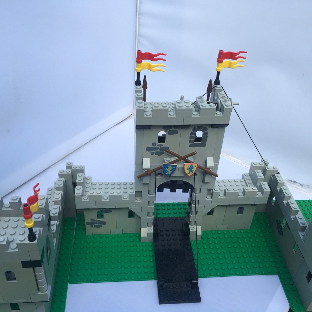 Castle LEGO Lion Knights King's Castle (6080) - Picture 7 of 16